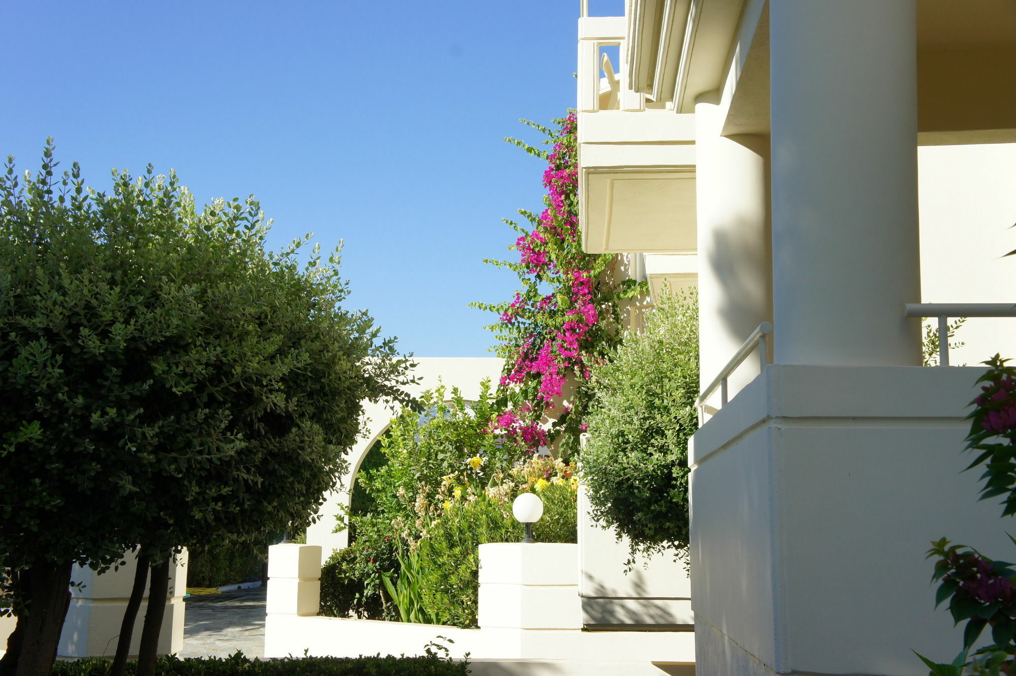 Kedrissos Hotel Chania  Bagian luar foto